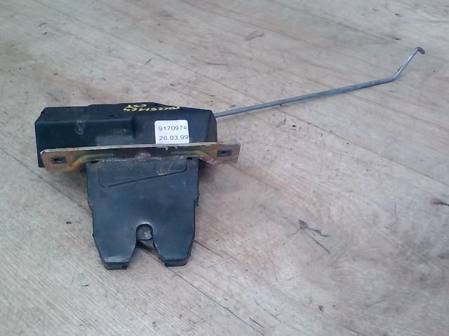 bontott VOLVO S80 Csomagtérajtó Zárszerkezet