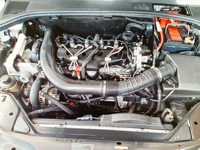 bontott VOLVO S80 Termosztátház