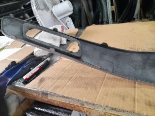 bontott VOLVO S80 Első Lökhárító (Részeivel)