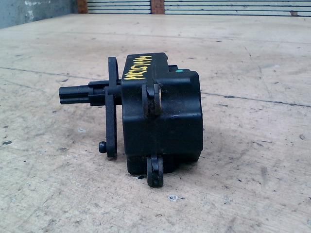 bontott VOLVO S80 Fűtés Állító Motor