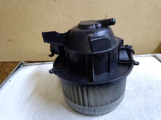 bontott VOLVO S80 Fűtőmotor (Klímás)