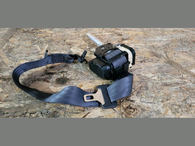 bontott VOLVO S80 Hátsó középső Biztonsági Öv