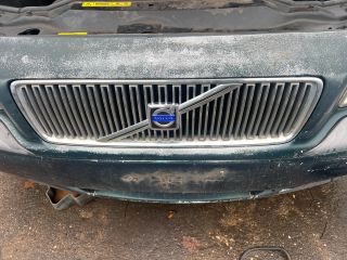 bontott VOLVO S80 Hűtőrács