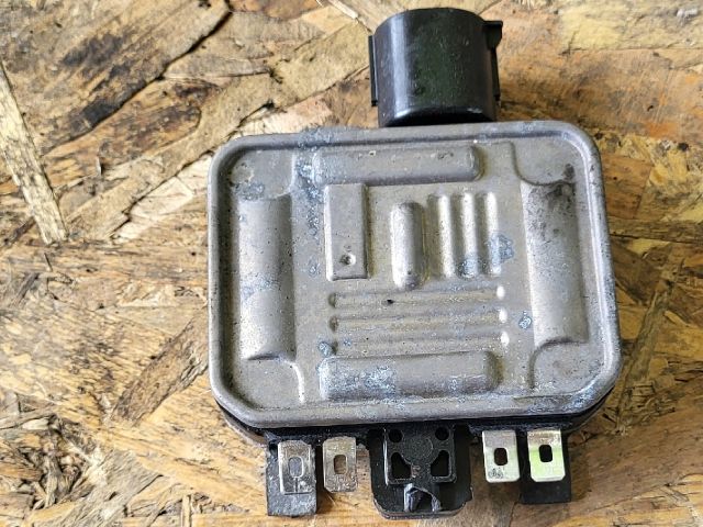 bontott VOLVO S80 Hűtőventilátor Elektronika