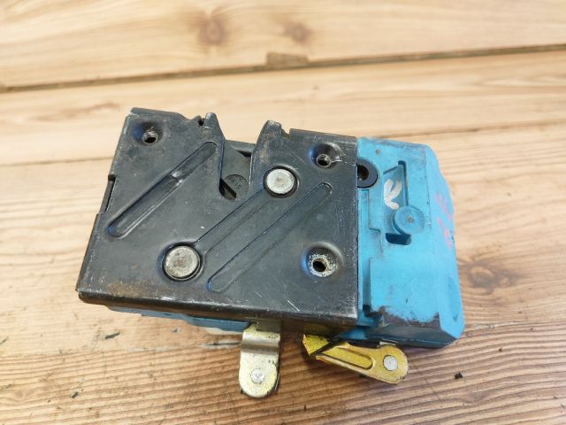 bontott VOLVO S80 Jobb első Ajtózár