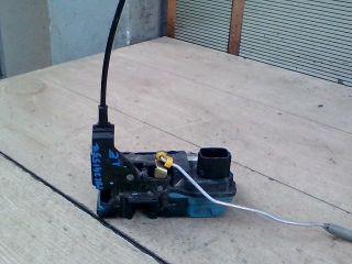 bontott VOLVO S80 Jobb első Ajtózár