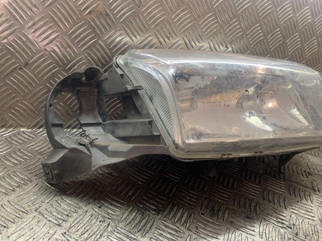 bontott VOLVO S80 Jobb Fényszóró