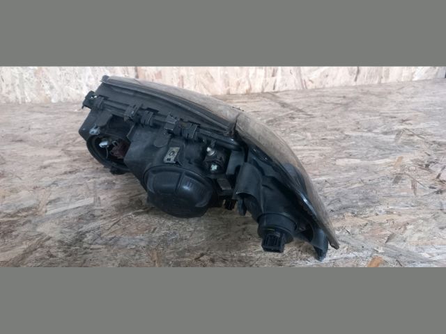 bontott VOLVO S80 Jobb Fényszóró