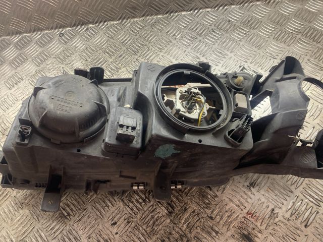 bontott VOLVO S80 Jobb Fényszóró