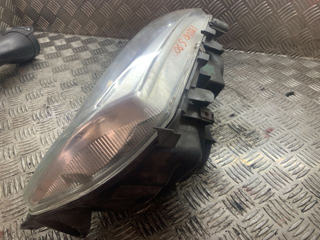 bontott VOLVO S80 Jobb Fényszóró