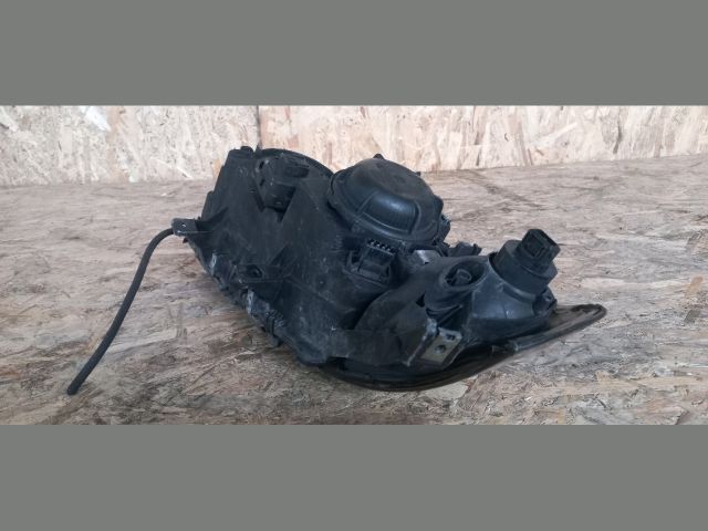 bontott VOLVO S80 Jobb Fényszóró