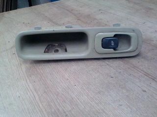 bontott VOLVO S80 Jobb hátsó Ablakemelő Kapcsoló