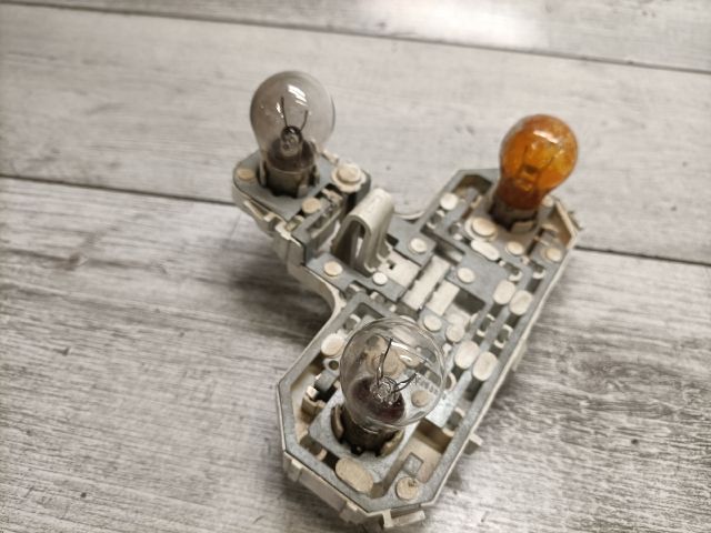 bontott VOLVO S80 Jobb Hátsó Lámpa Foglalat