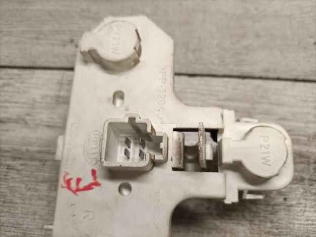 bontott VOLVO S80 Jobb Hátsó Lámpa Foglalat