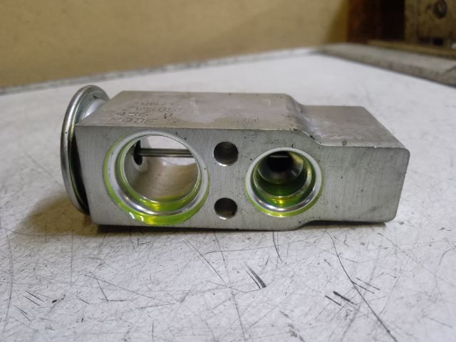 bontott VOLVO S80 Klíma Tágulási Szelep