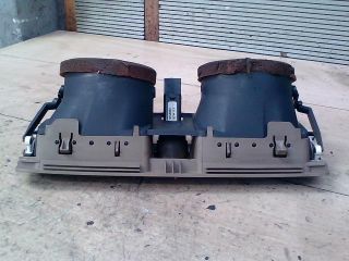 bontott VOLVO S80 Középső Szellőző