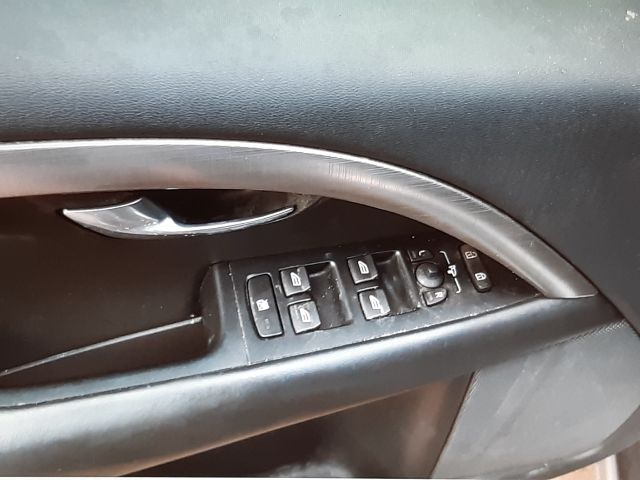 bontott VOLVO S80 Multikormány