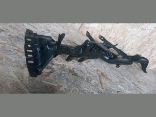 bontott VOLVO S80 Műszerfal Tartó Vas