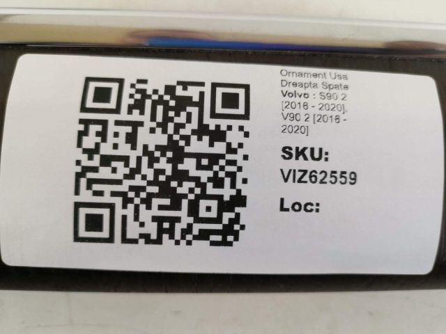 bontott VOLVO S90 II Jobb hátsó Ajtó Díszléc