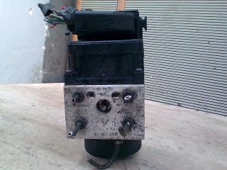 bontott VOLVO V40 ABS Kocka