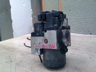 bontott VOLVO V40 ABS Kocka