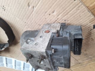 bontott VOLVO V40 ABS Kocka