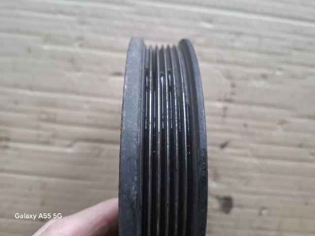 bontott VOLVO V40 Főtengely Szíjtárcsa