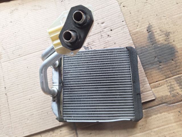 bontott VOLVO V40 Fűtőradiátor