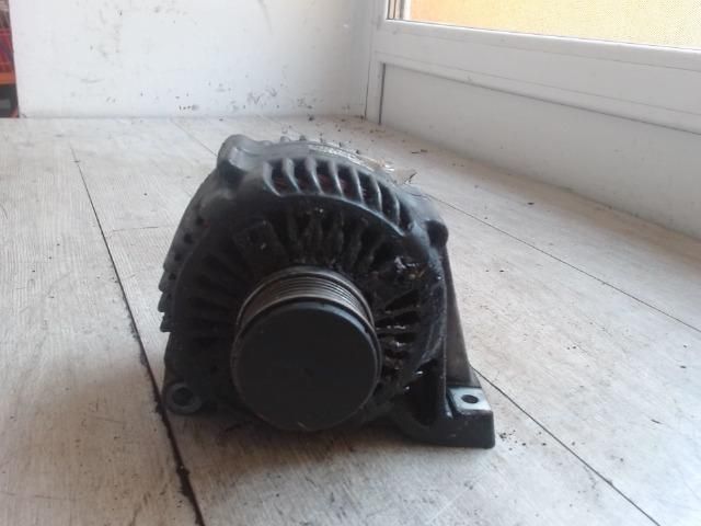 bontott VOLVO V40 Generátor