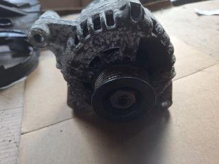 bontott VOLVO V40 Generátor