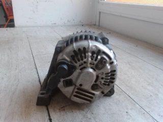 bontott VOLVO V40 Generátor
