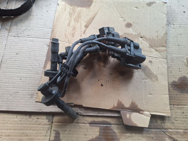 bontott VOLVO V40 Gyújtótrafó Szett