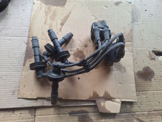 bontott VOLVO V40 Gyújtótrafó Szett