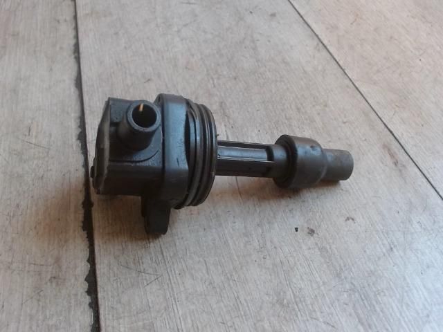 bontott VOLVO V40 Gyújtótrafó