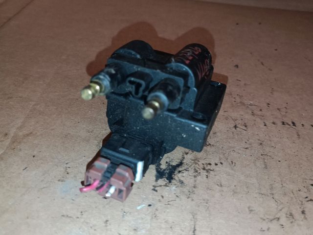 bontott VOLVO V40 Gyújtótrafó