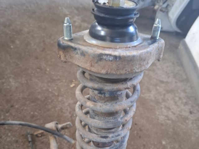 bontott VOLVO V40 Hátsó Futómű (Részeivel)