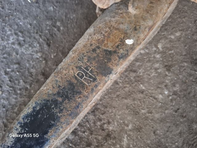 bontott VOLVO V40 Hátsó Futómű (Részeivel)