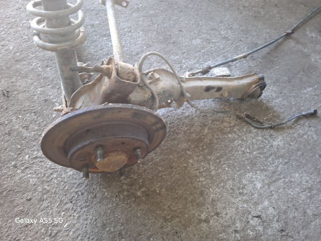 bontott VOLVO V40 Hátsó Futómű (Részeivel)