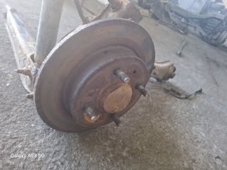 bontott VOLVO V40 Hátsó Futómű (Részeivel)