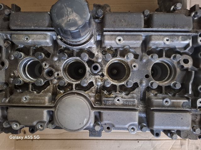 bontott VOLVO V40 Hengerfej