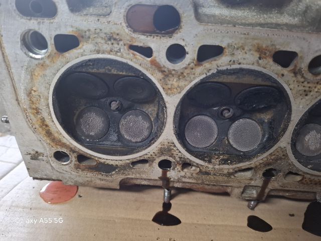 bontott VOLVO V40 Hengerfej