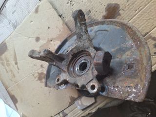 bontott VOLVO V40 Jobb első Csonkállvány Kerékaggyal