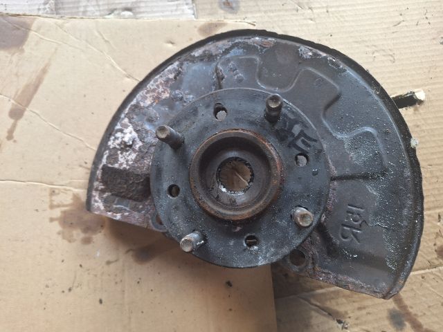 bontott VOLVO V40 Jobb első Csonkállvány Kerékaggyal