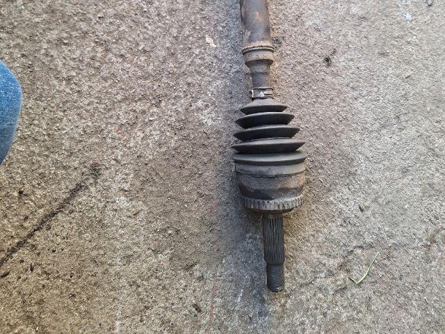 bontott VOLVO V40 Jobb Féltengely