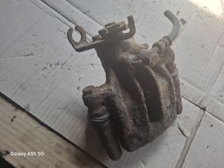 bontott VOLVO V40 Jobb hátsó Féknyereg Munkahengerrel