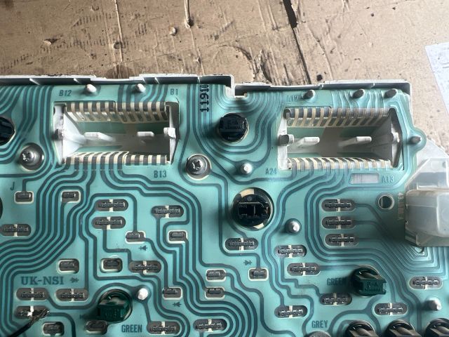 bontott VOLVO V40 Kilométeróra