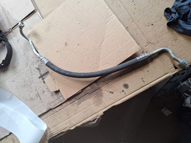 bontott VOLVO V40 Klíma Cső