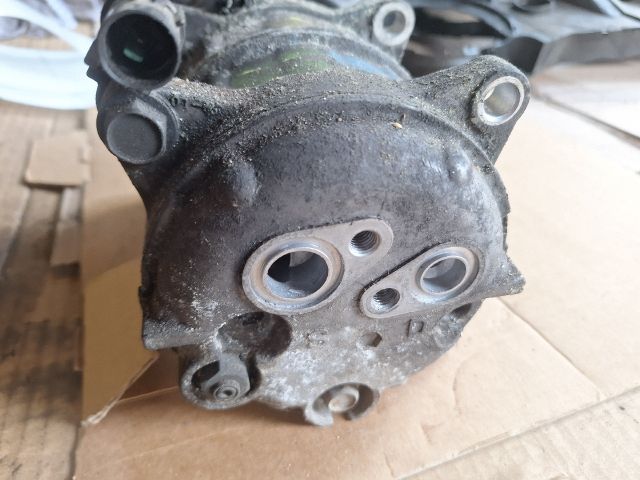 bontott VOLVO V40 Klímakompresszor