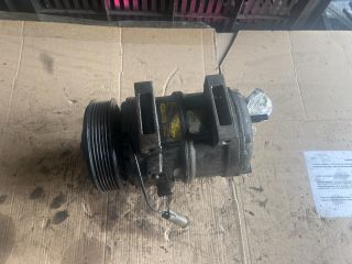 bontott VOLVO V40 Klímakompresszor