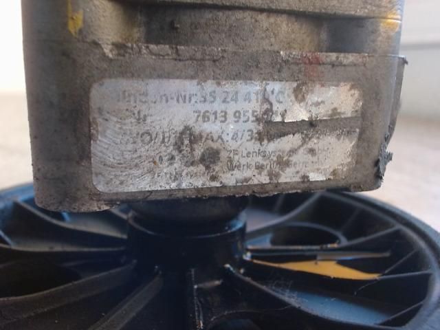 bontott VOLVO V40 Kormányszervó Motor (Hidraulikus)